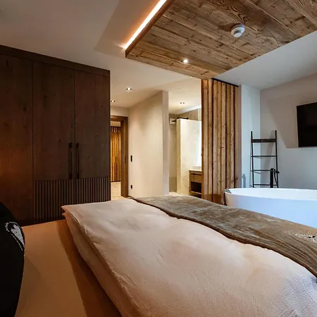 Farm stay Jaggling *